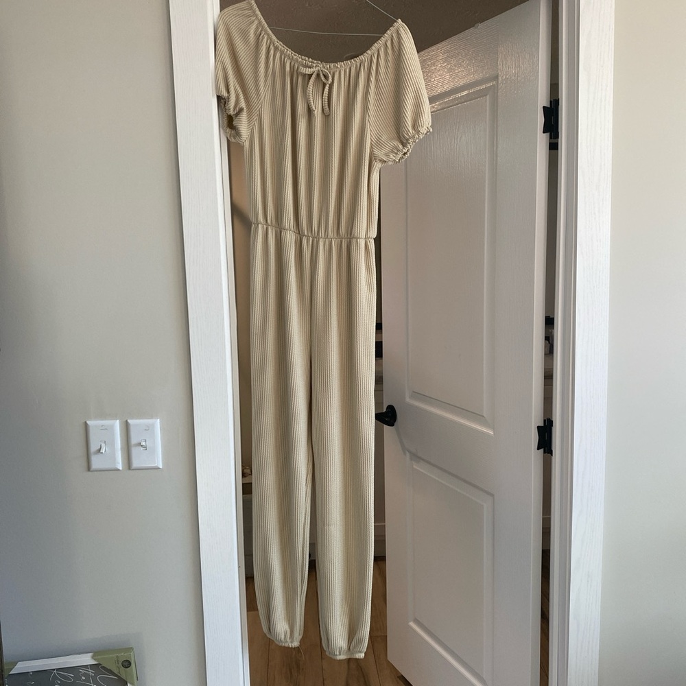 Chic Kids Beige Jumpsuit
